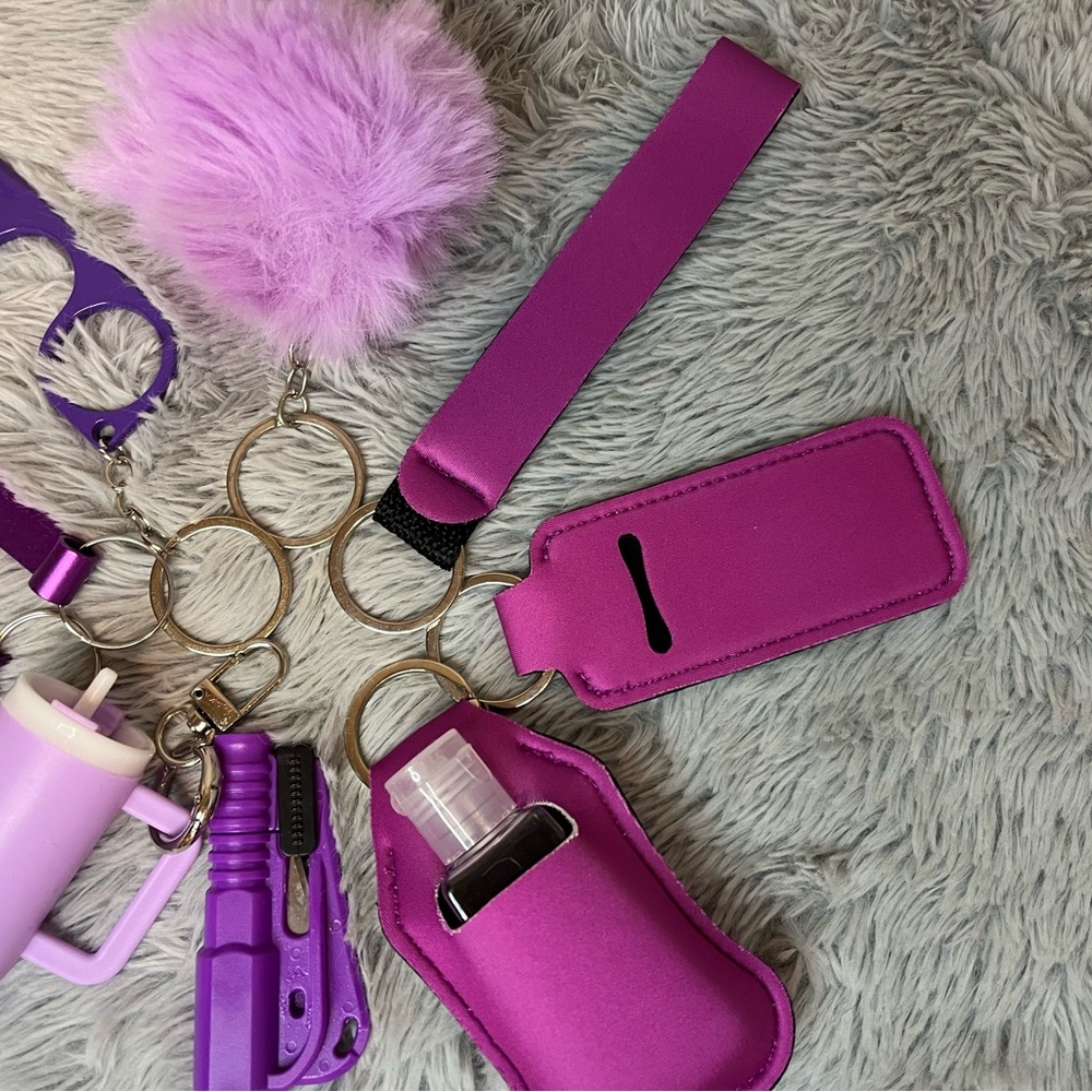 10pcs Purple Keychain Accessory Set - Picture 4 of 4
